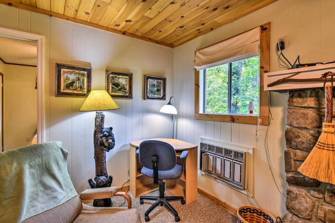 Robbinsville Cabin With Deck 3 Mi To Fontana Lake! Exterior photo